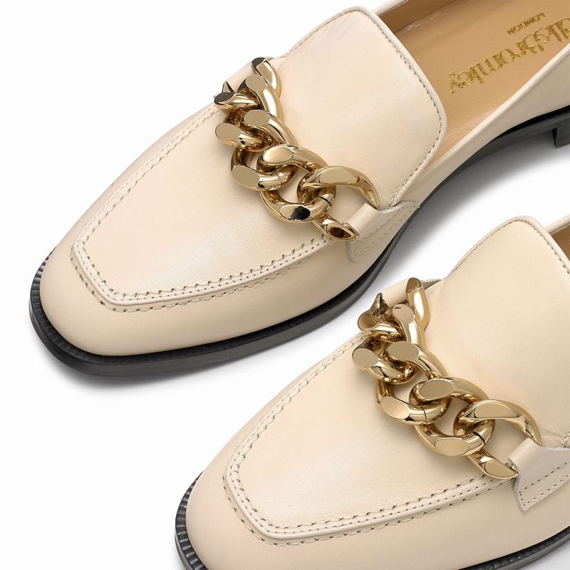 Mocassins Russell And Bromley Keychain Feminino Creme Branco | AMG5556WY