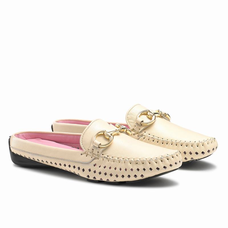 Mocassins Russell And Bromley Perlamule Feminino Creme Branco | XNC5939SB