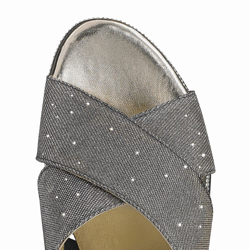 Sandalias Cunha Russell And Bromley Plaza Luxe Feminino Metallic | CUJ5844KR