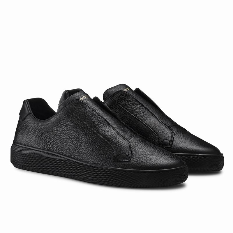 Tenis Baixo Russell And Bromley Clearway M Masculino Pretas | HZI9747BE